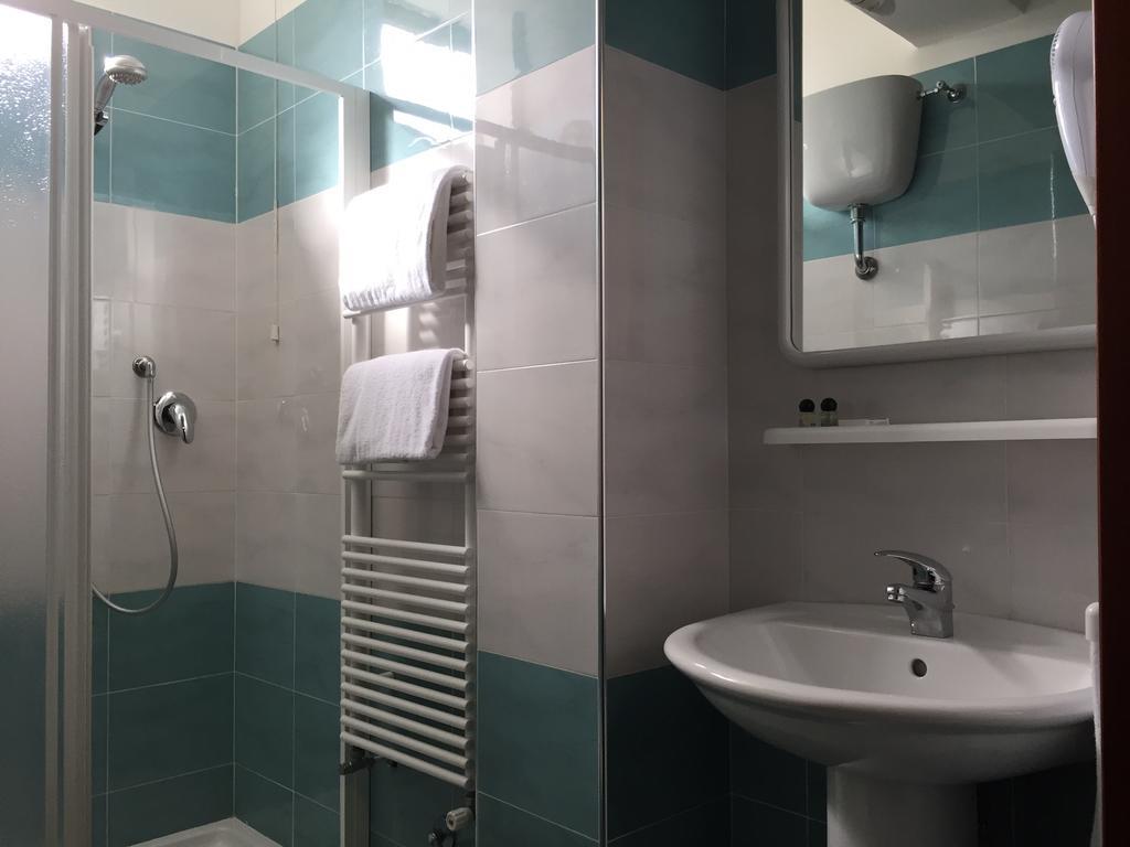 Manocalzati Cristal Hotel חדר תמונה