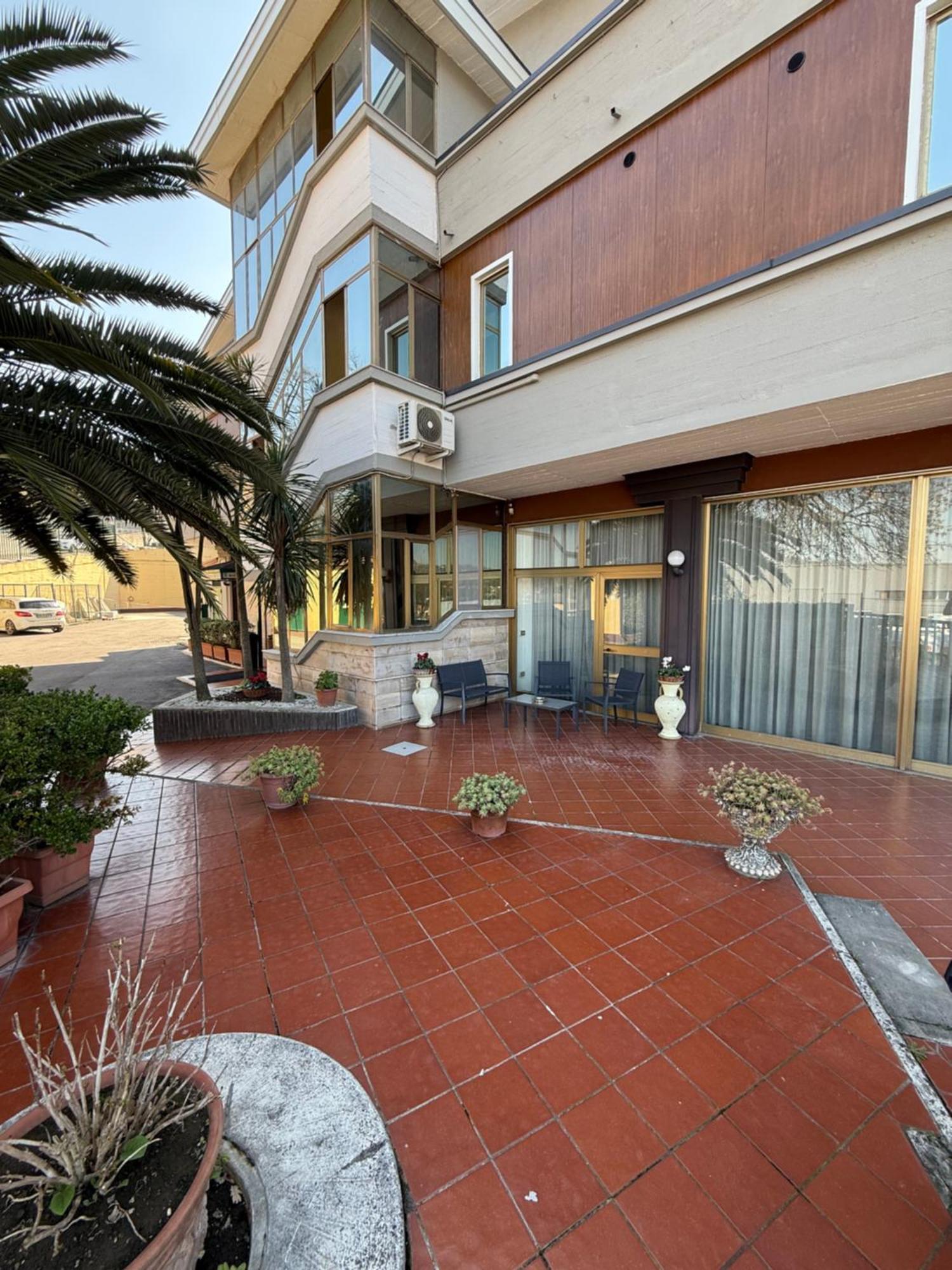 Manocalzati Cristal Hotel מראה חיצוני תמונה