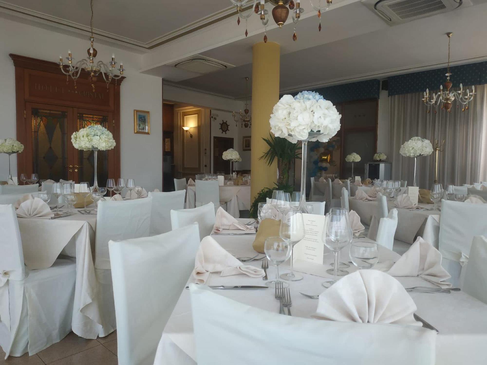 Manocalzati Cristal Hotel מראה חיצוני תמונה
