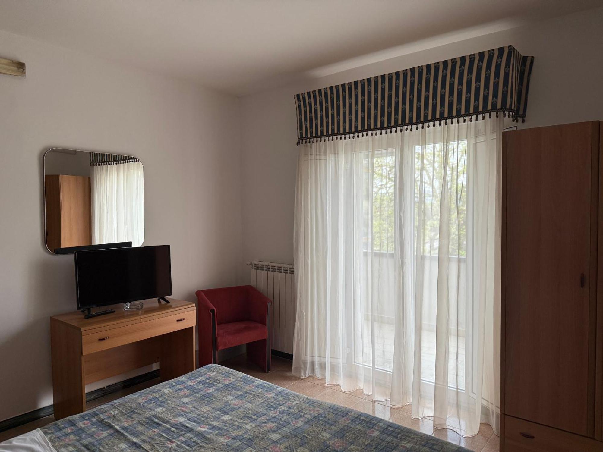 Manocalzati Cristal Hotel מראה חיצוני תמונה