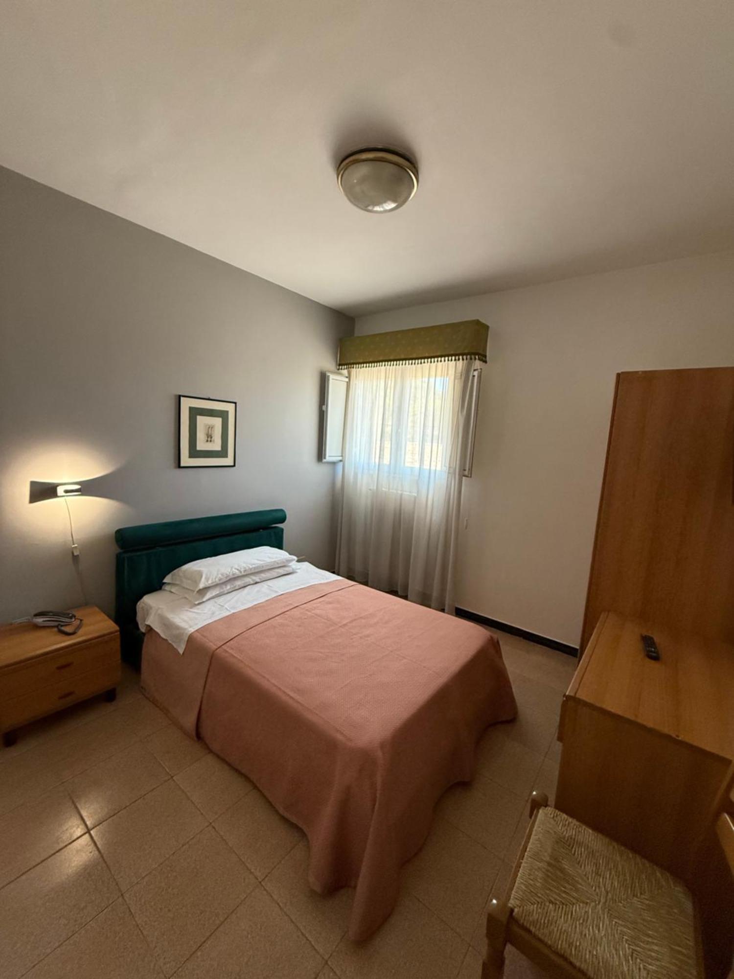 Manocalzati Cristal Hotel מראה חיצוני תמונה