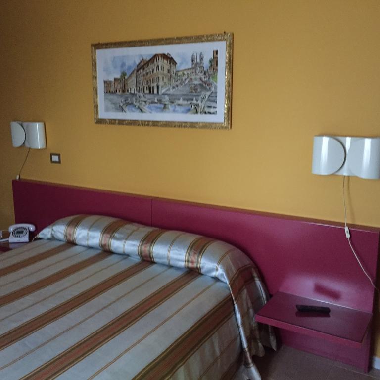 Manocalzati Cristal Hotel מראה חיצוני תמונה