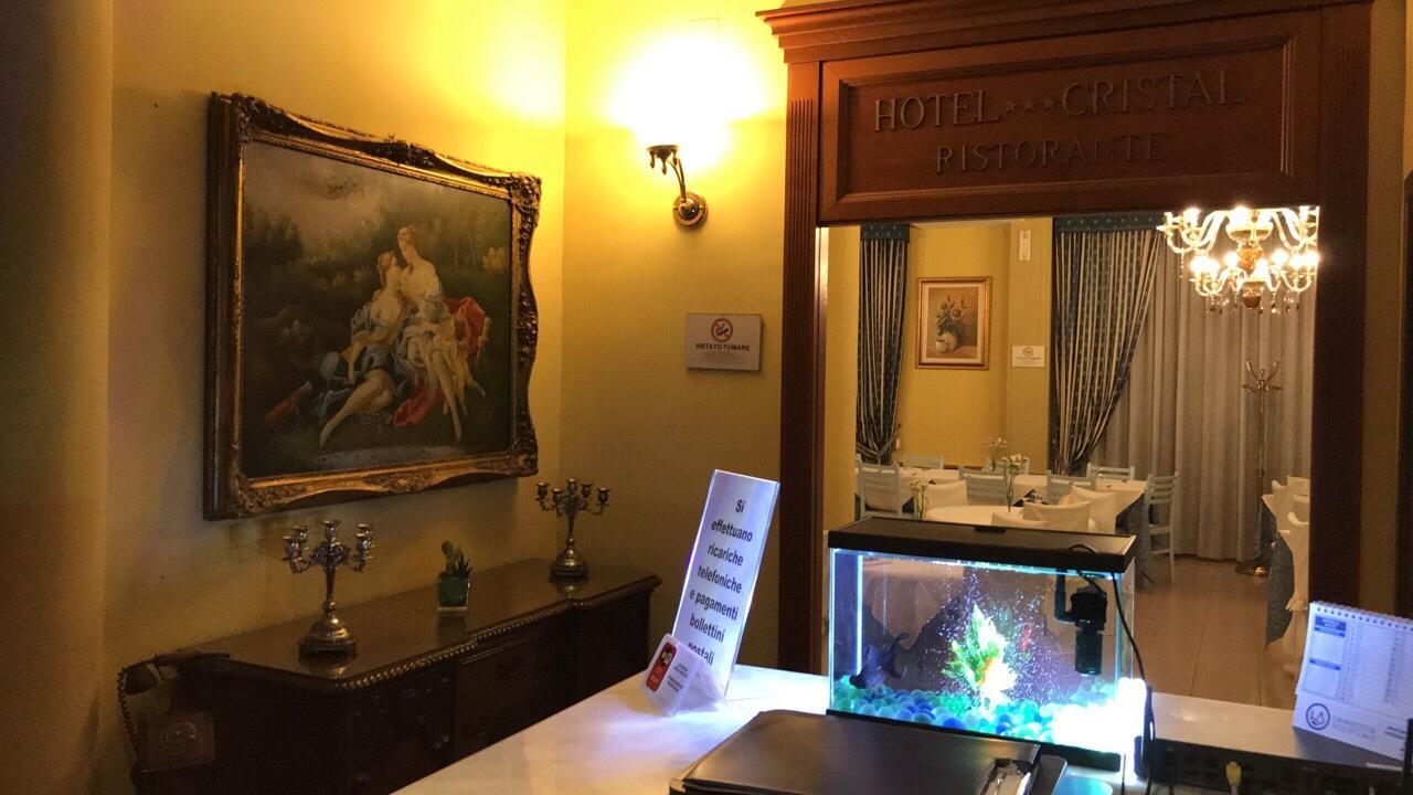 Manocalzati Cristal Hotel מראה חיצוני תמונה